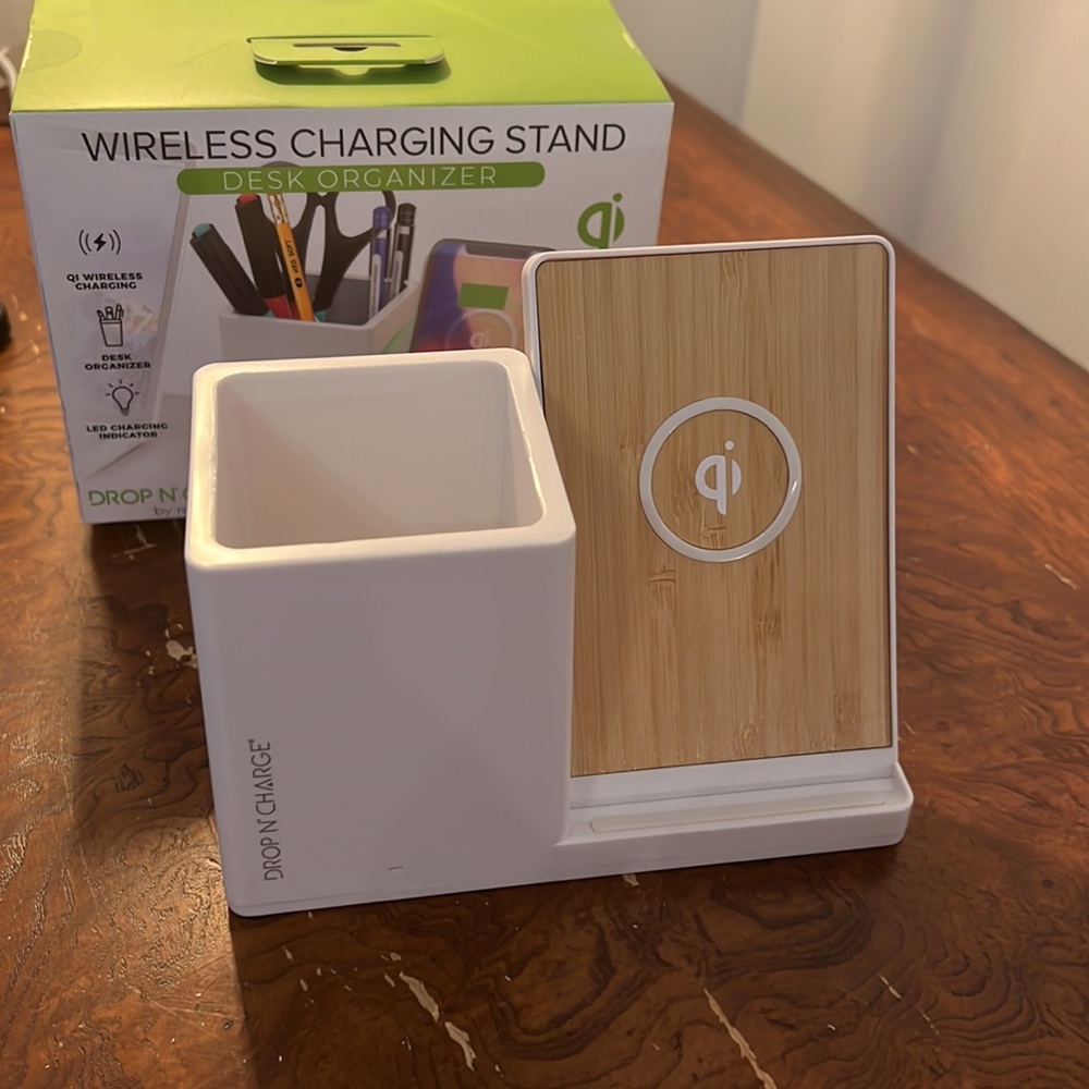 Drop n Charge by Rejuice Wireless Charging Station with Pen Holder Brand New - Picture 2 of 2
